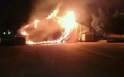 وفاة طفلين تفحما بحريق خيمة في