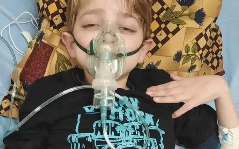 موت الطفل أمير برقبة من؟.. نحن