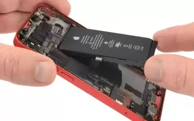 أبل ترسل لعملائها قطع غيار وأدوات