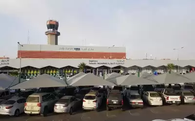 التحالف بقيادة السعودية يستهدف مواقع باليمن