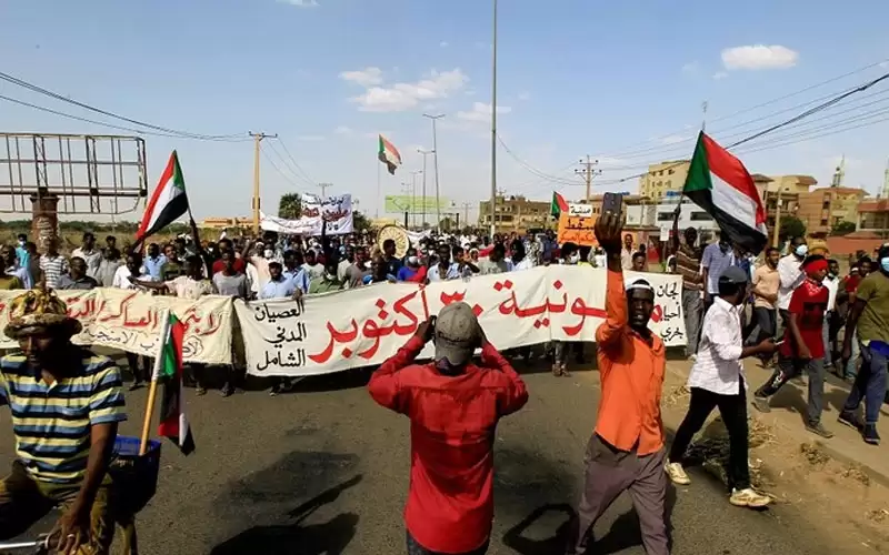 الشرطة السودانية تنفي ضلوعها بقتل المتظاهرين