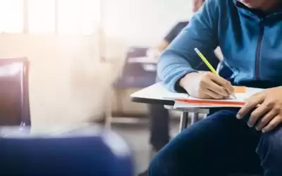 بدء الامتحان العملي لطلبة الشامل