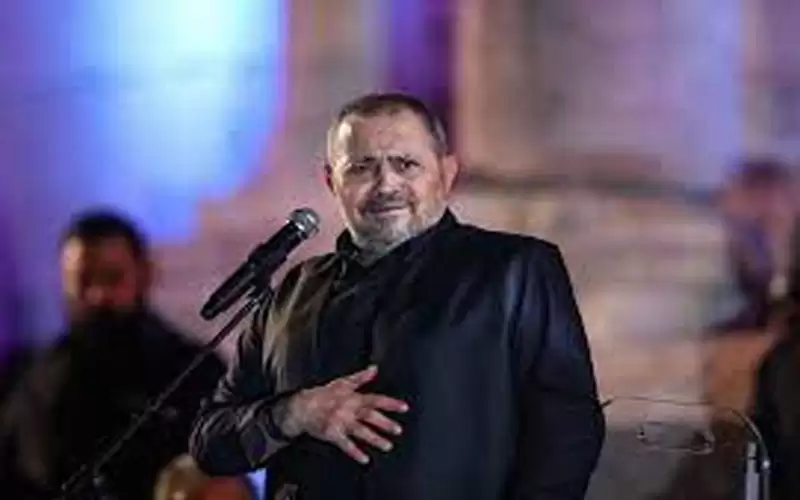 الرياطي يطالب بوقف حفل جورج وسوف