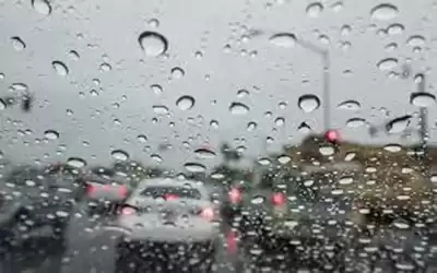 طقس بارد وزخات رعدية من الأمطار