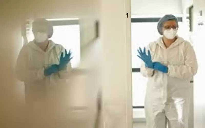 رسميا.. الأردن يعلن الدخول بموجة كورونا