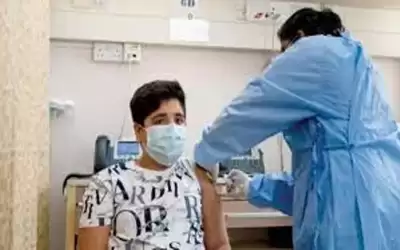 خوري تدعو لبدء تطعيم كورونا من