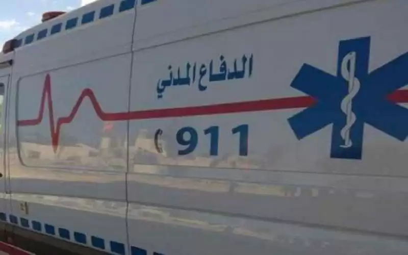 4 اصابات بتصادم 3 مركبات في