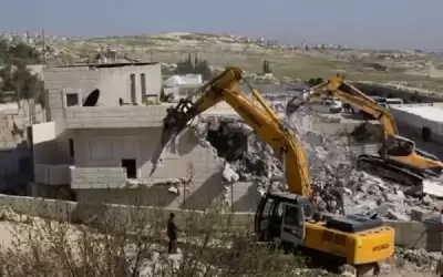 الاحتلال يهدم منزلا جنوب القدس