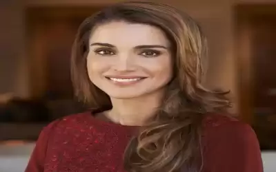 الملكة تلتقي الشيخة فاطمة بنت مبارك