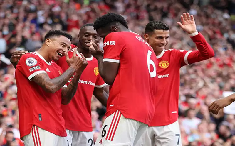 مهاجم اليونايتد يدخل دائرة اهتمامات برشلونة