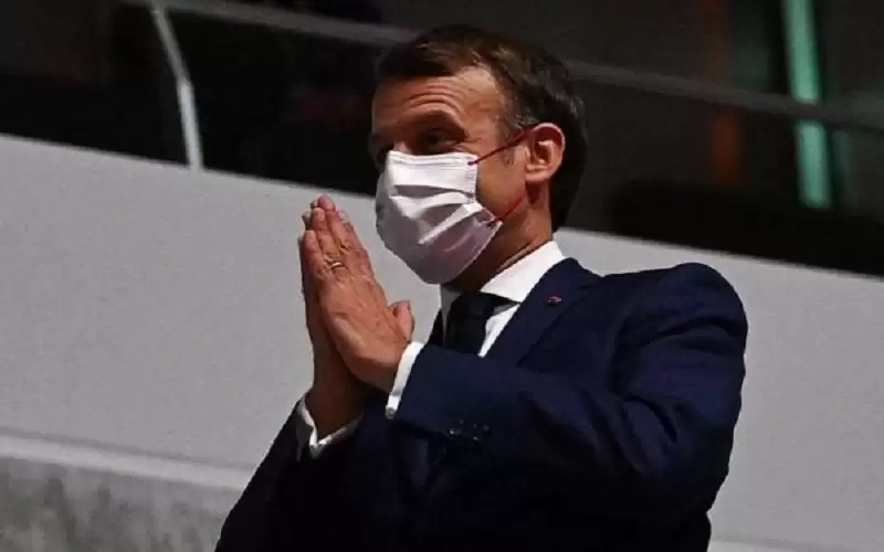 ماكرون: تصرفات لندن بشأن المهاجرين غير