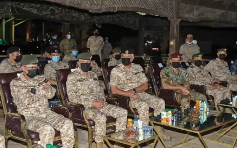 الحنيطي يتابع تمرينا تعبويا ليليا