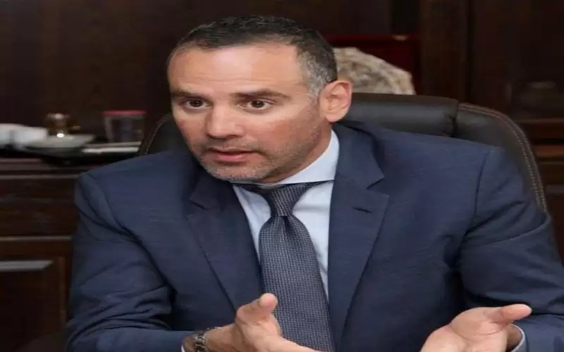 الساكت مستشار دوليا للاستثمار والاقتصاد