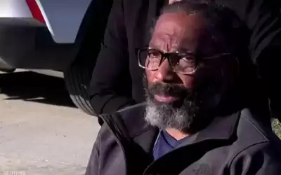 قضى 43 عاما بالسجن.. براءة ثم