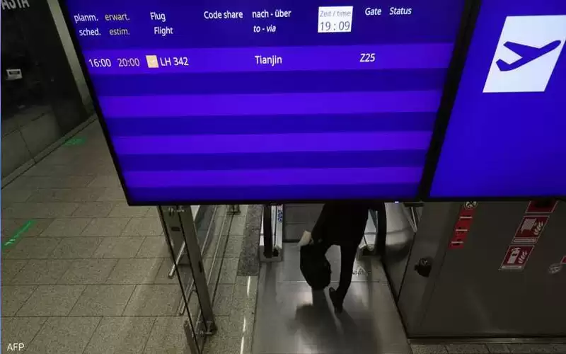 الصين توقف رحلات جوية بسبب كورونا