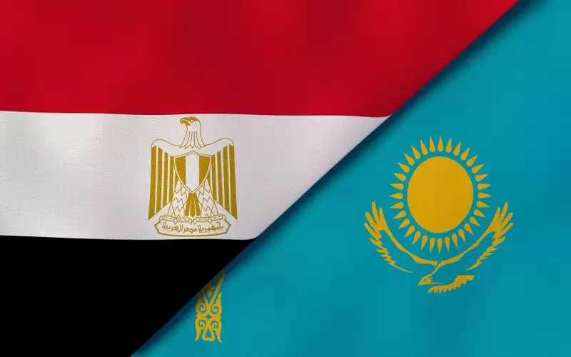 كازاخستان توقف الرحلات الجوية مع مصر