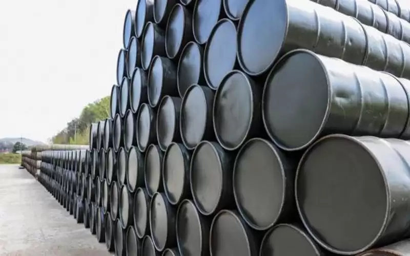 العراق: تصدير 300 ألف برميل نفط