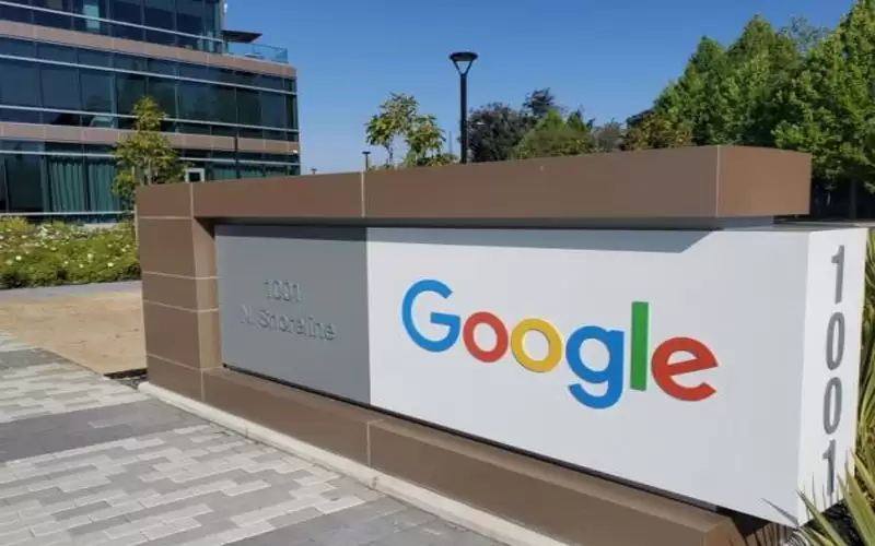 جوجل تؤجل عودة موظفيها لمكاتب الشركة