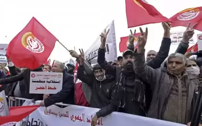 الاتحاد العام التونسي للشغل يدعو سعيد