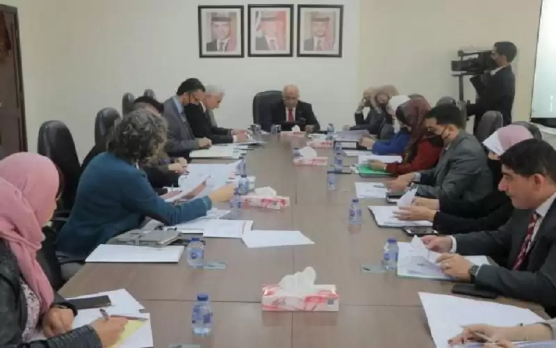 اللجنة الوزارية لتمكين المرأة تعقد اجتماعا