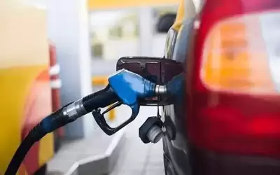 الحكومة: انخفاض كبير بأسعار المحروقات عالميا