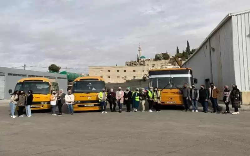 عمان الأهلية تقيم يوما تطوعيا لدعم