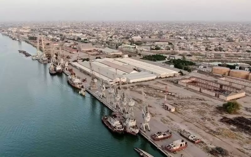 مقتل 4 عراقيين وإصابة آخرين بتفجير