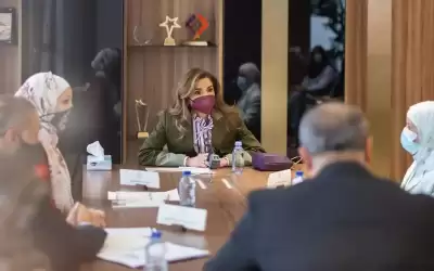 الملكة تزور أكاديمية تدريب المعلمين