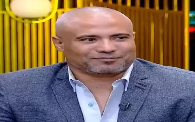 نجم مصري سابق يحذر من جماعية