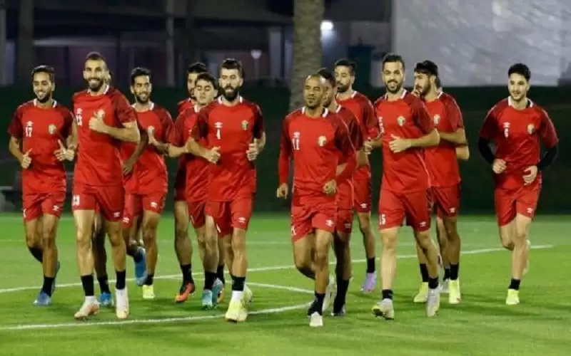 مواجهة قوية بين النشامى والفراعنة لحسم