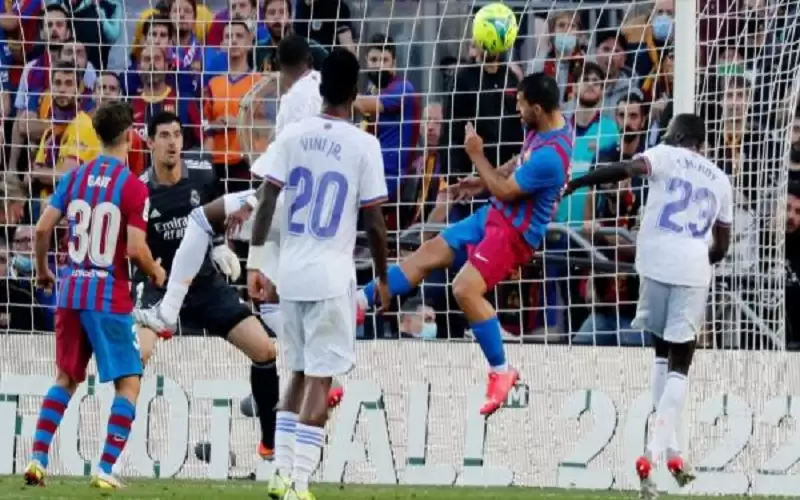 أندية الدوري الإسباني توافق على استثمارات