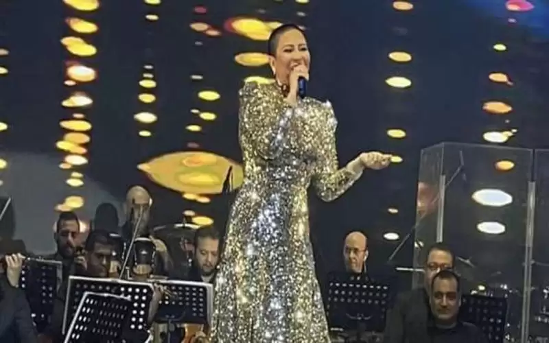 شيرين بعد أن حلقت شعرها: أتمنى