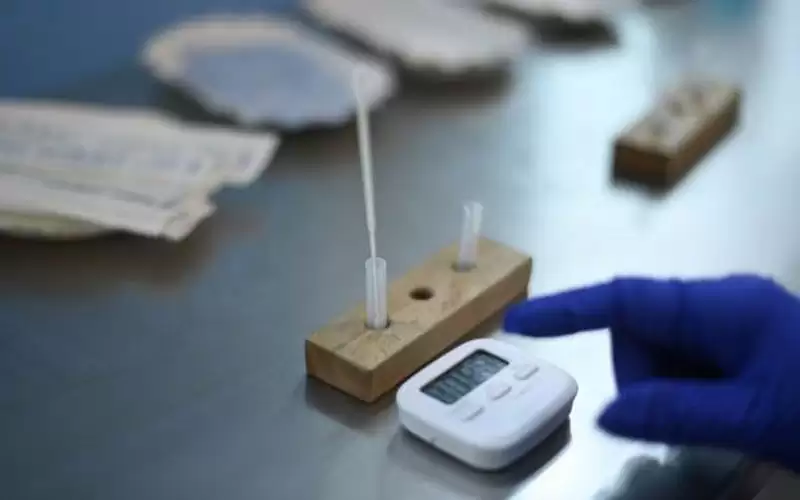 تايوان ترصد أول إصابة بأوميكرون