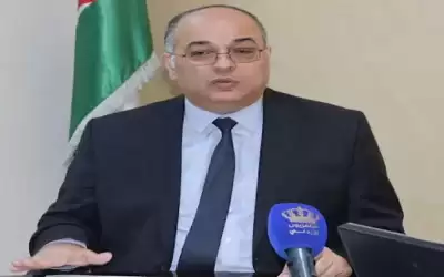 الحديد يطلب إحالته إلى التقاعد