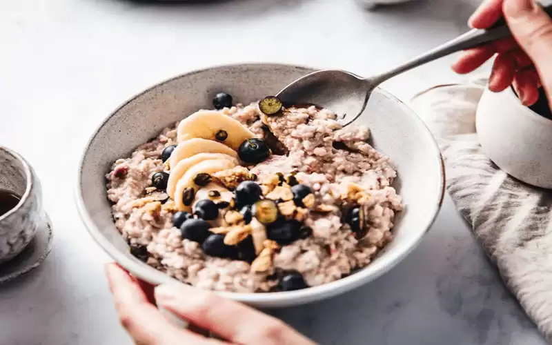 5 إضافات إلى الزبادي لإنقاص الوزن