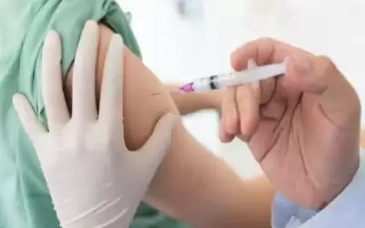 البلبيسي: توصية بإعطاء مطاعيم كورونا للفئة