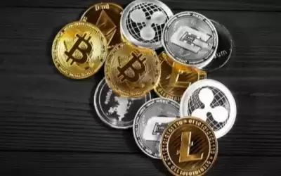 بيتكوين تهبط