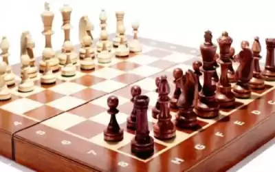 عمان الأهلية تنظم بطولة الشطرنج بين