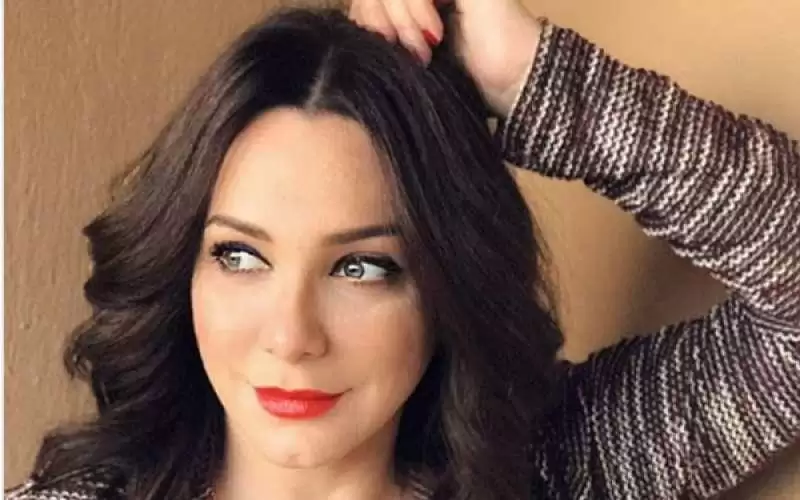 سلاف فواخرجي توضح بشأن جدل فقدان