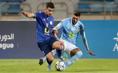نصف الأندية ممنوعة من التعاقدات