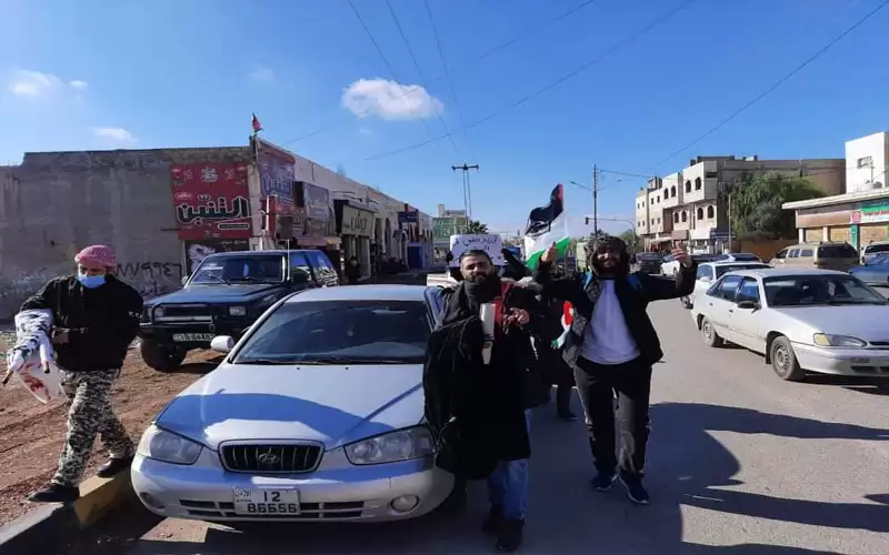 الامن يمنع متعطلي مادبا من اكمال