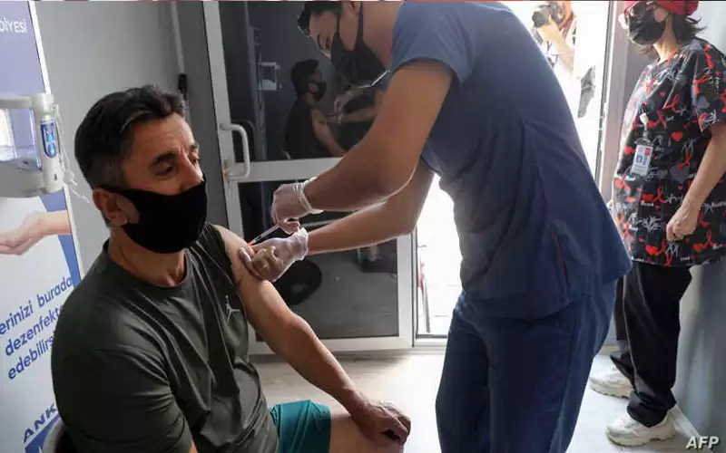 تركيا تجيز لقاح توركوفاك المصنع محليا