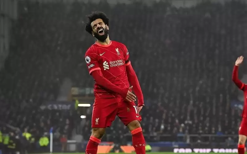 صلاح يتلقى ضربة موجعة من قبل