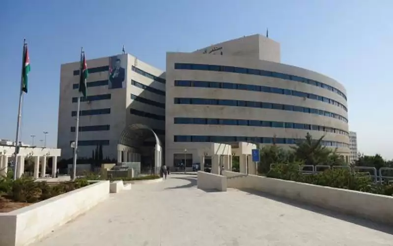 عيادات ووحدات متخصصة للعناية بمرضى التليف