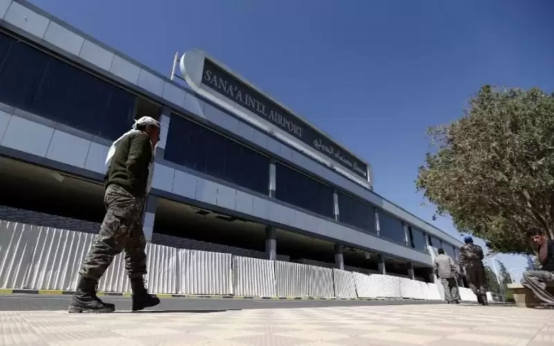 الحوثيون يعلنون استئناف رحلات منظمات الاغاثة