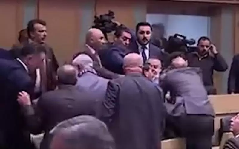 صحفي إسرائيلي يعلق على أحداث النواب