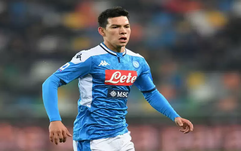 نابولي يعلن إصابة نجمه بكورونا