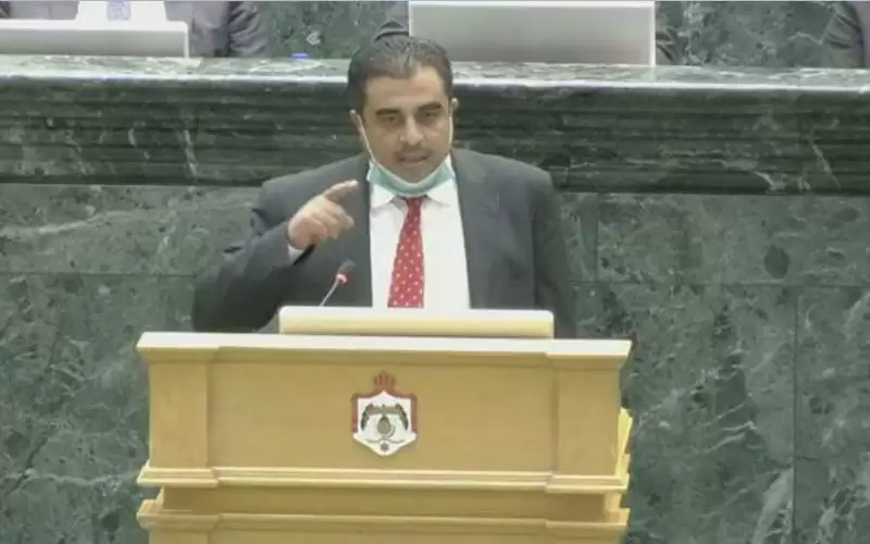 النائب العجارمة: ضغوط لا يعلمها الا