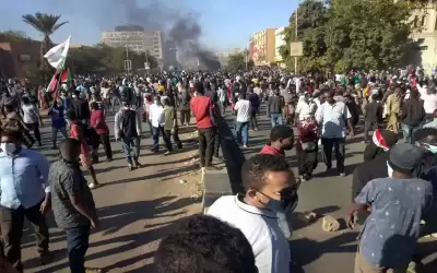 السلطات السودانية تنشر قوات أمن وتغلق