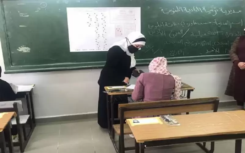 قبيلات تتفقد مراكز امتحانت للتوجيهي في